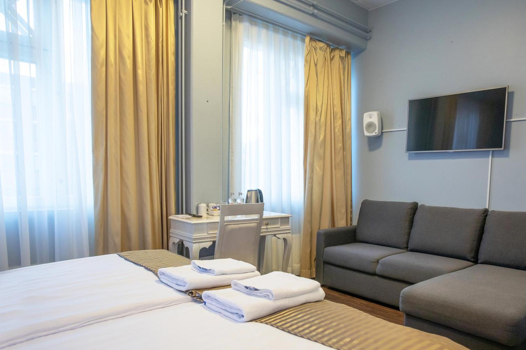 Hotel Golden Dome 이살미 외부 사진