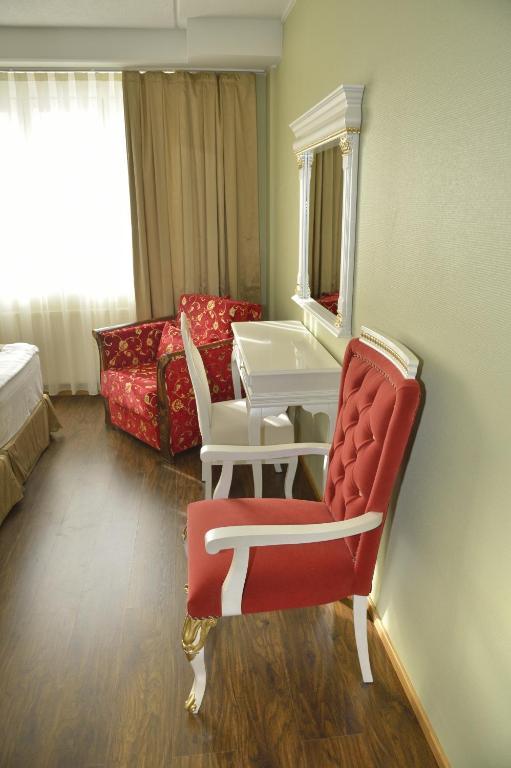 Hotel Golden Dome 이살미 외부 사진