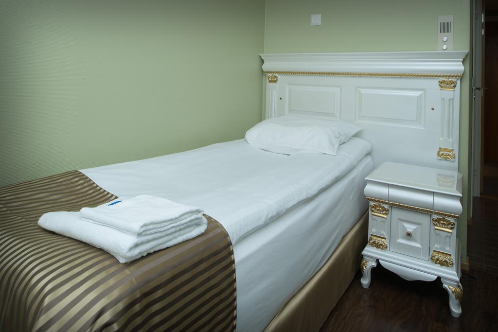 Hotel Golden Dome 이살미 외부 사진
