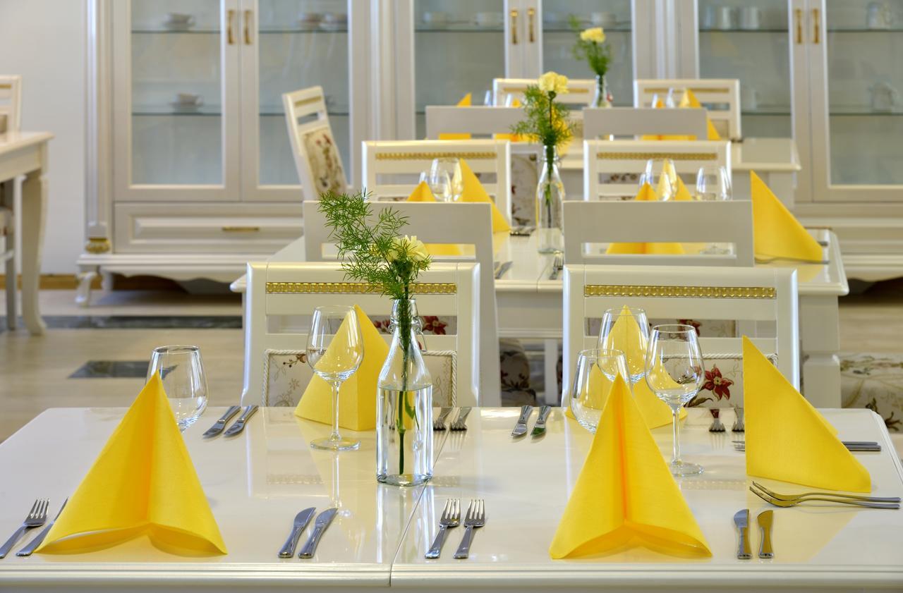 Hotel Golden Dome 이살미 외부 사진